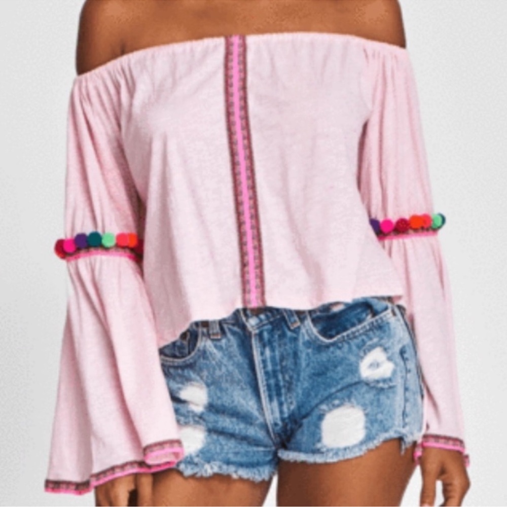 Pitusa pink bell sleeves pom pom shirt size OS
